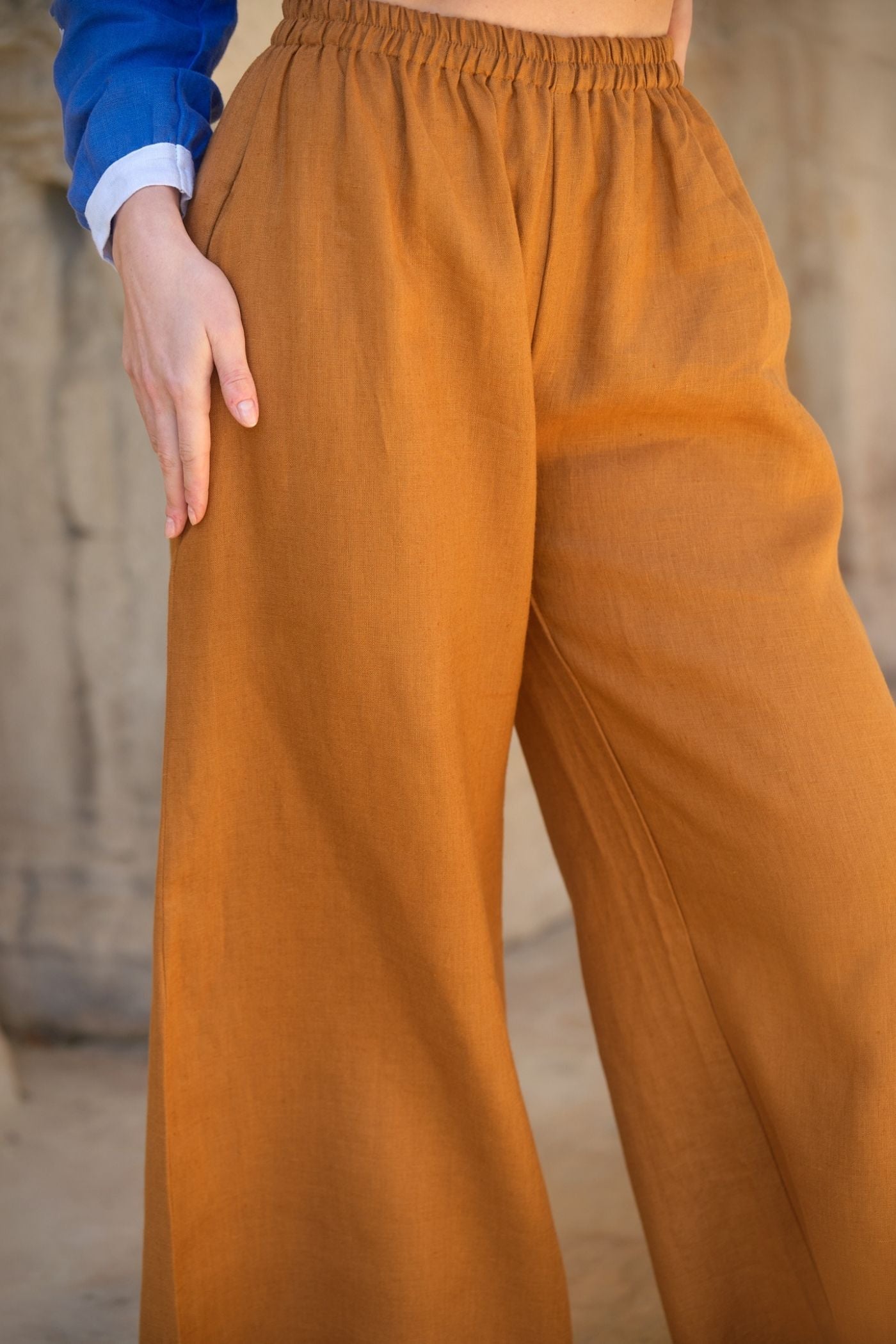 Pantaloni Extra Largi Din In Scala Caramel