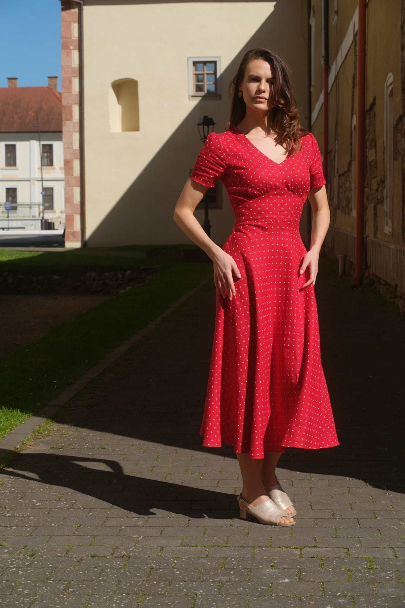 Rochie din In Sophia Roșu cu Buline