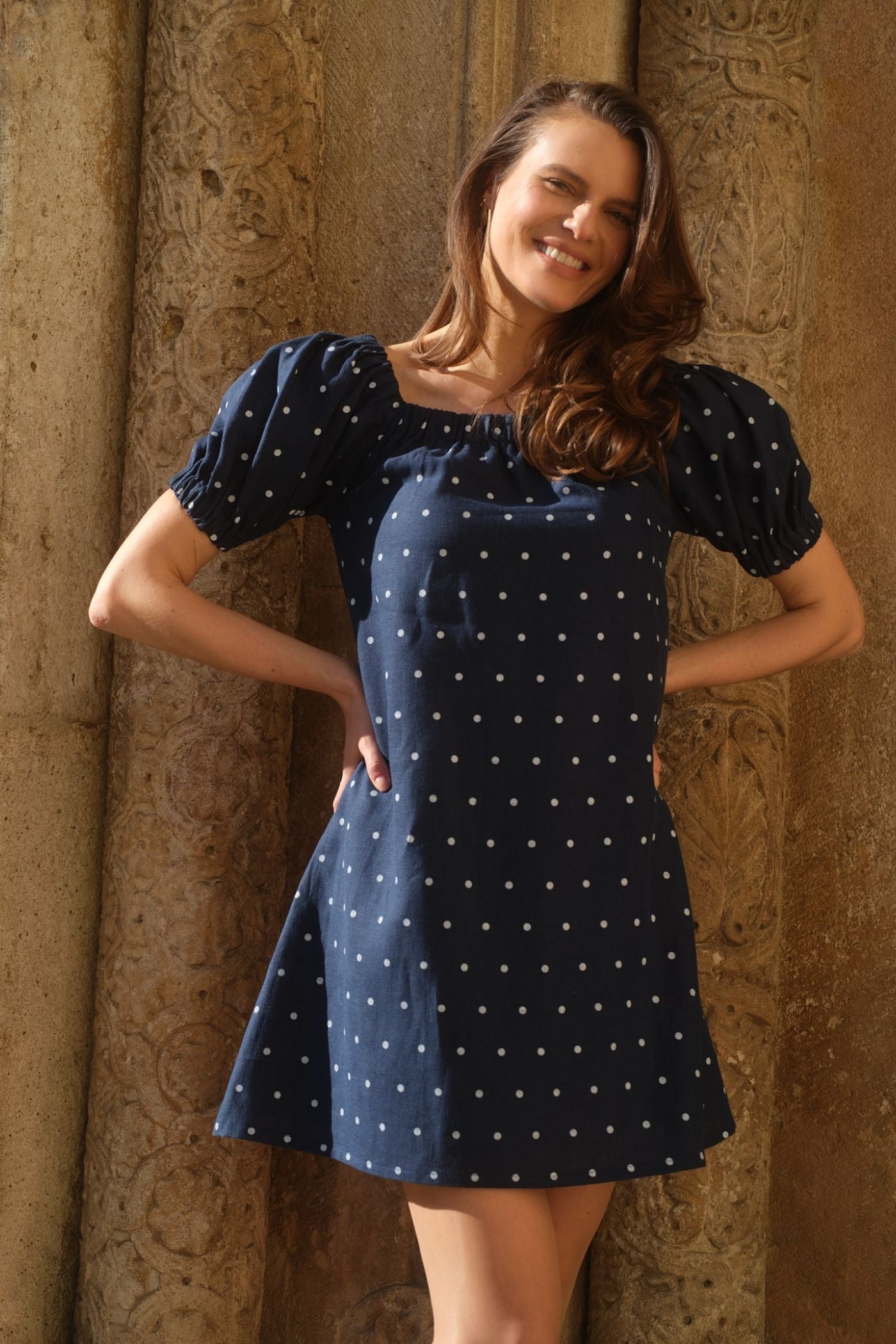 Rochie Scurtă Din In Cu Mâneci Bufante River Bleumarin cu Buline