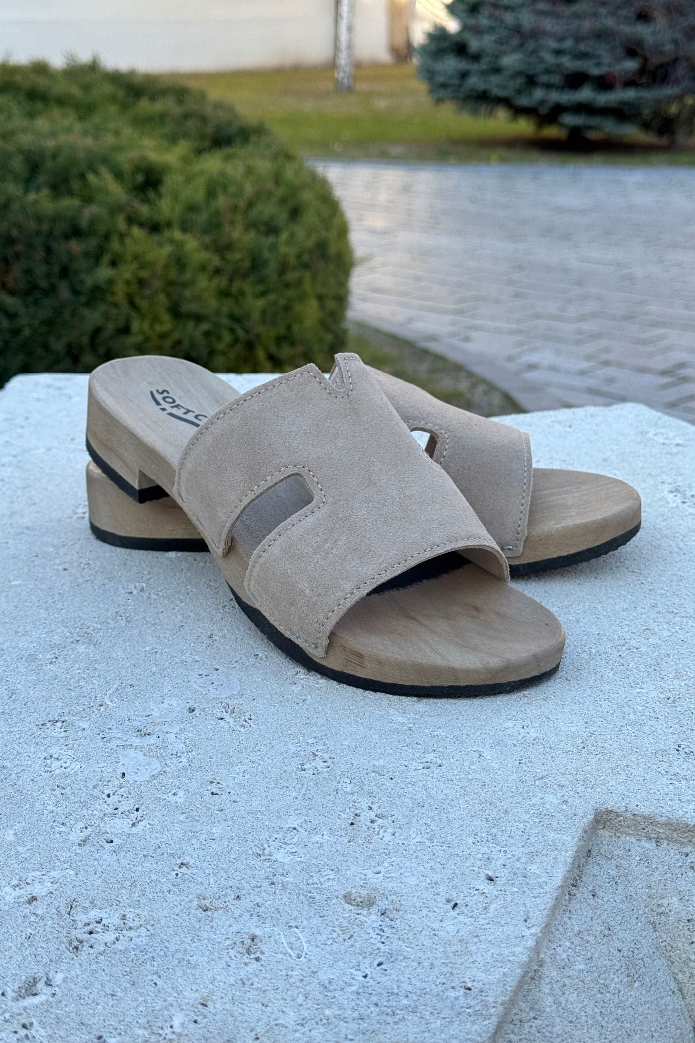 Saboți Din Piele Cu Talpă De Lemn SoftClox Blida