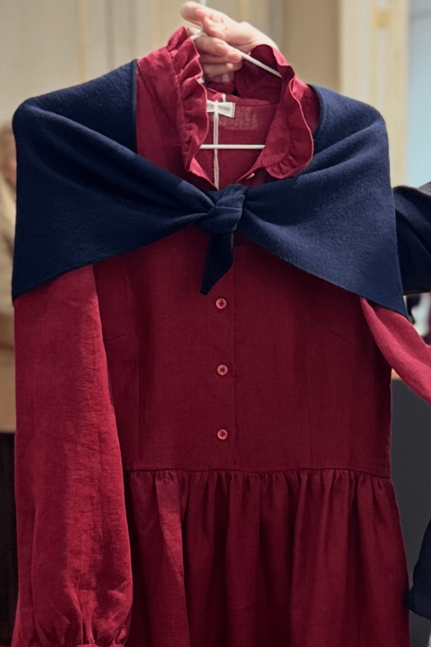 Eșarfă triunghiulară din lână merinos