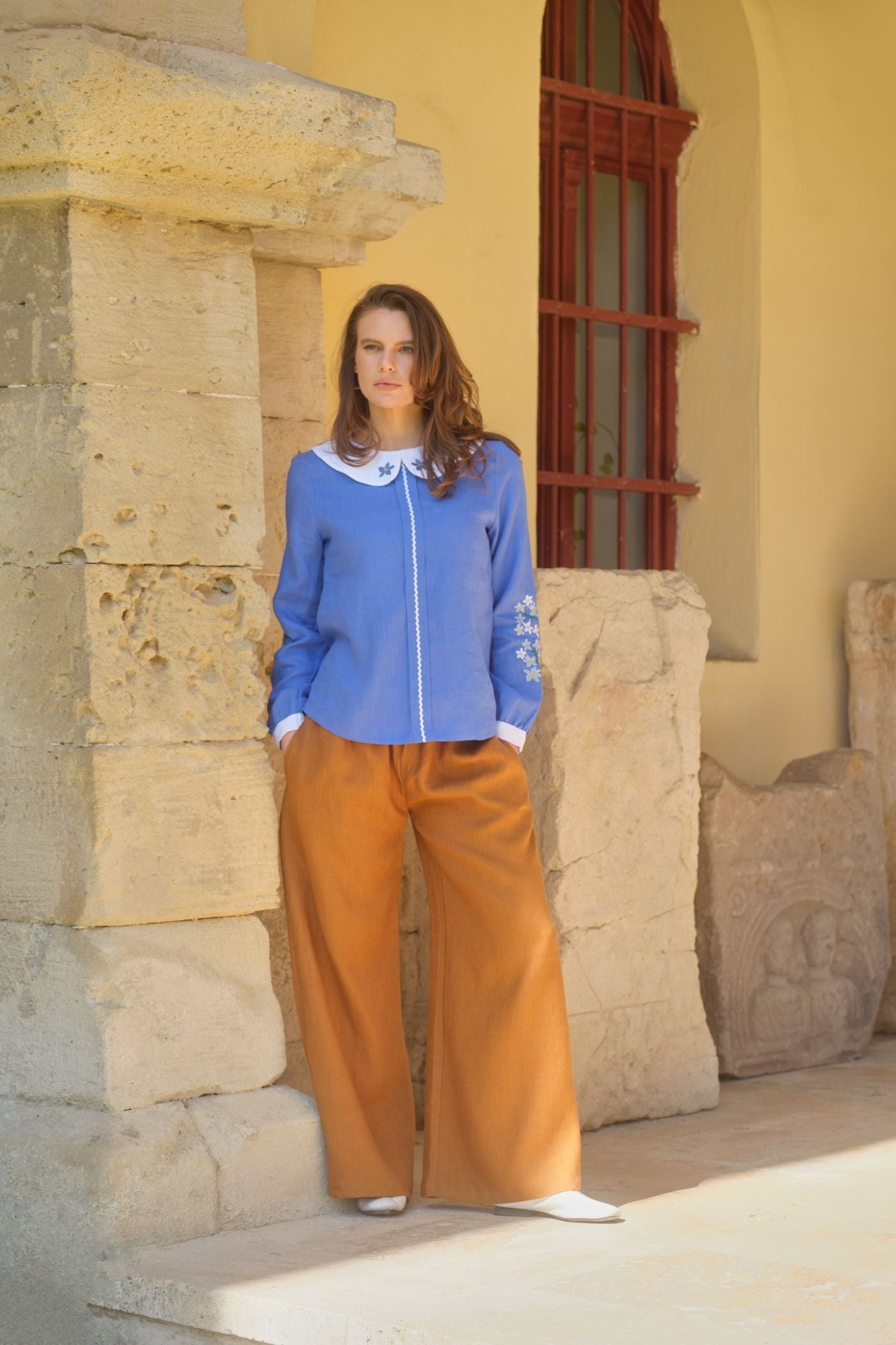 Pantaloni Extra Largi Din In Scala Caramel
