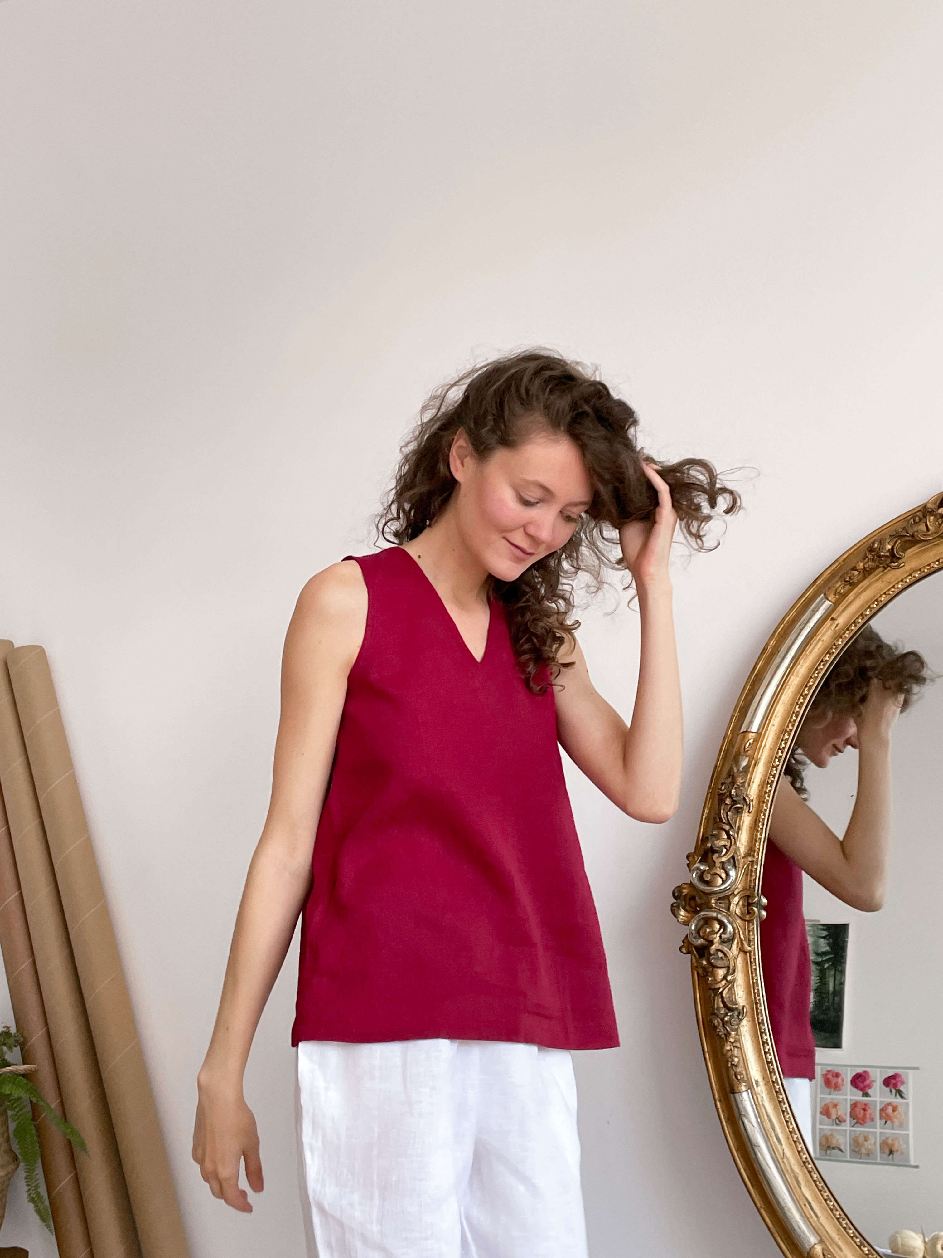 Maiou Din In Cu Fundă La Spate Isla Bordo