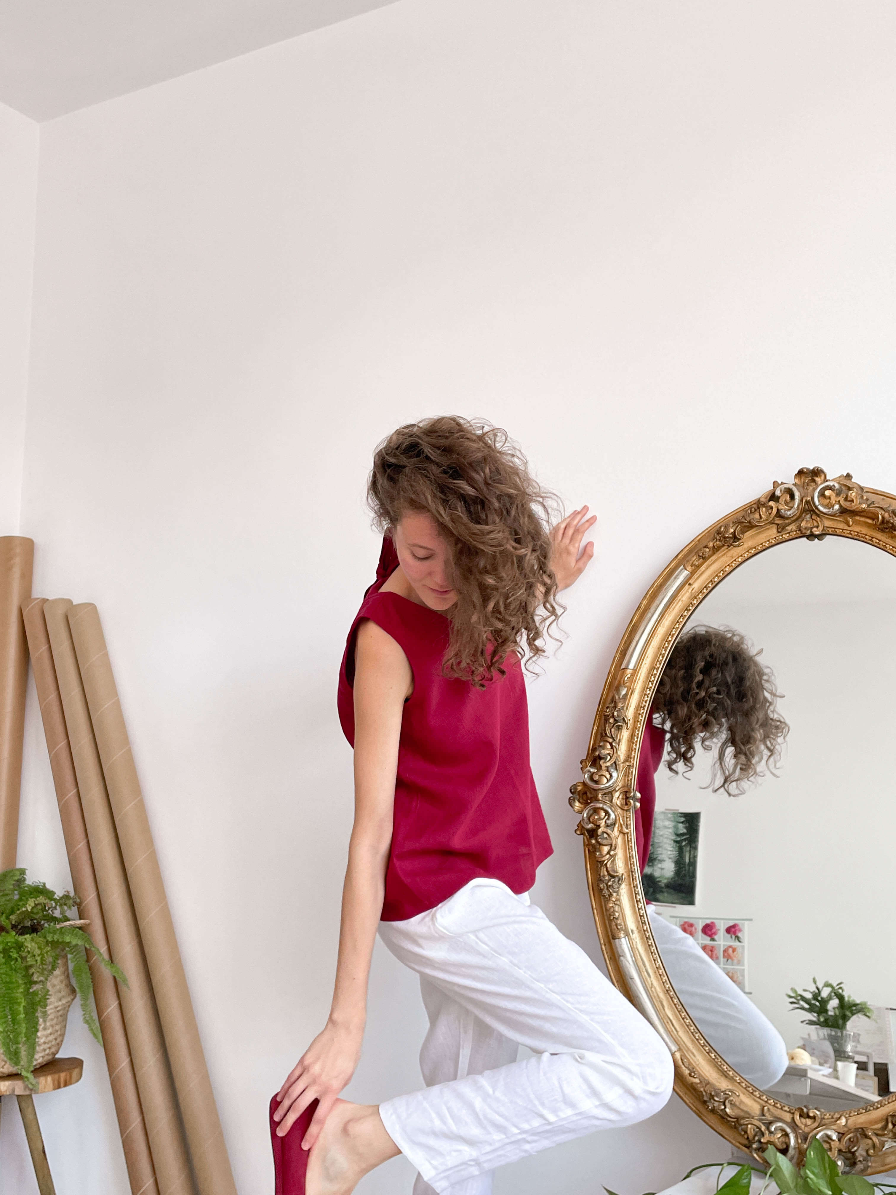 Linen tank top with bow at the back Isla Lemon Yellow