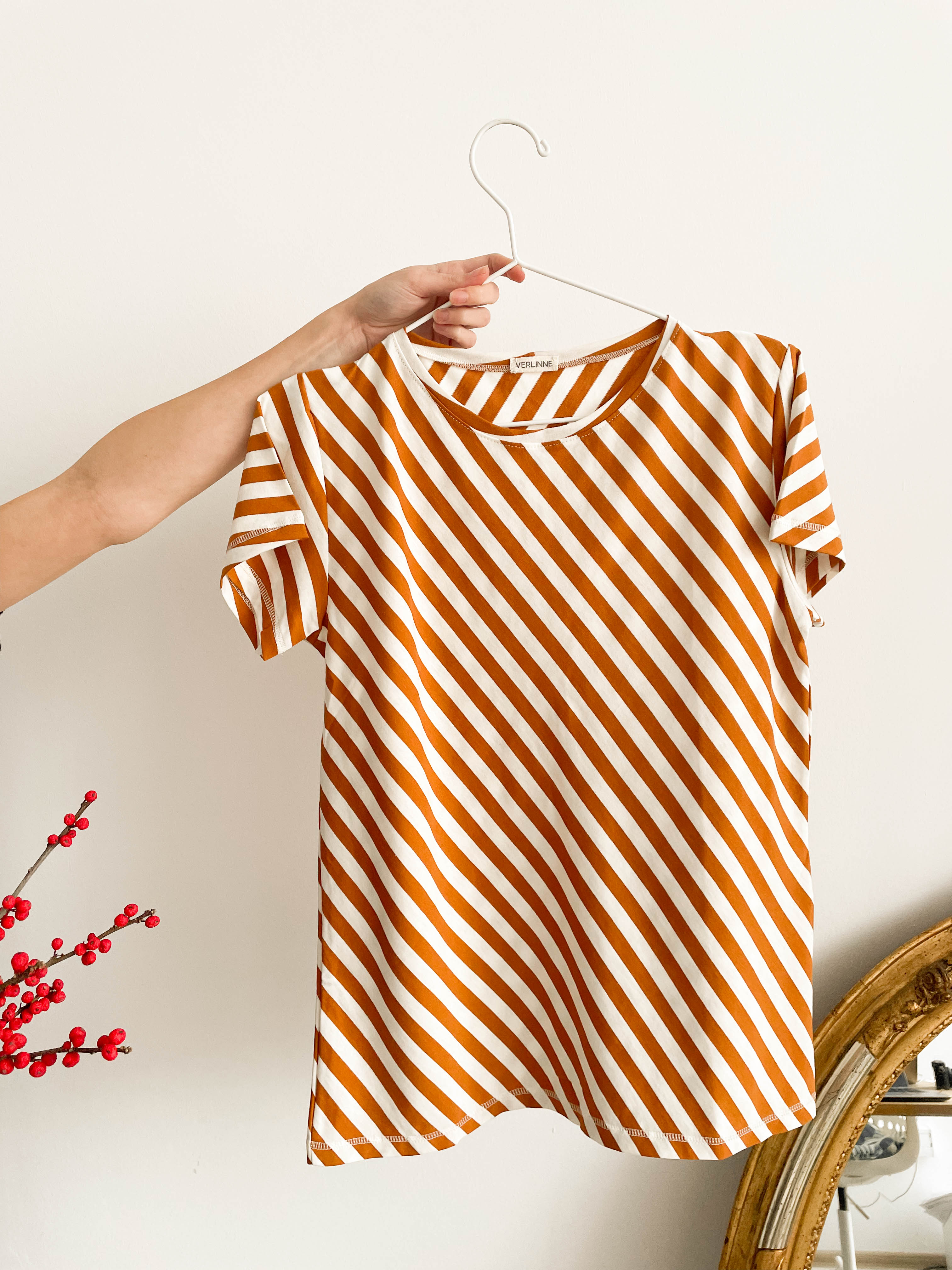 Tricou cu dungi din bumbac organic