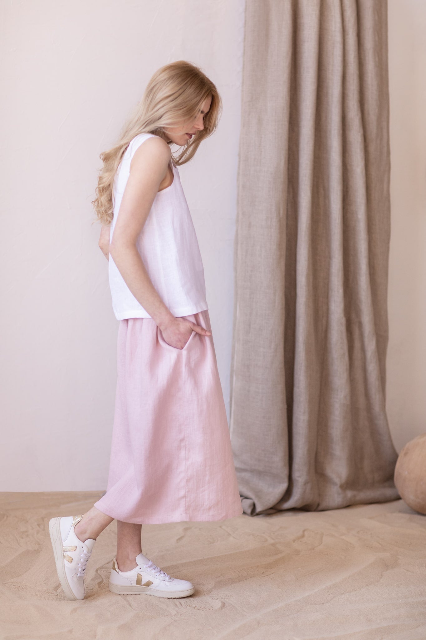 Linen Skirt with Buttons and Elasticated Waist