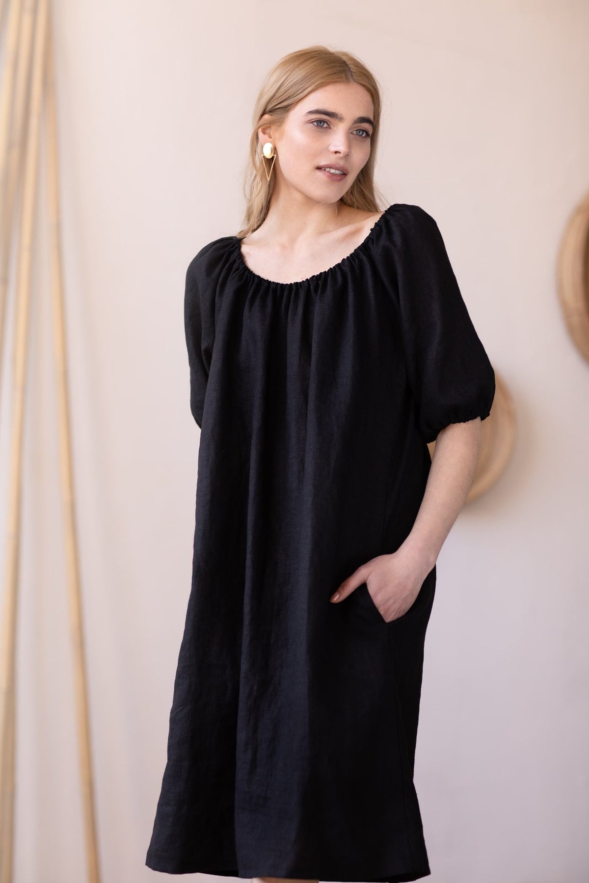 Pre-Loved Rochie Din In S Negru