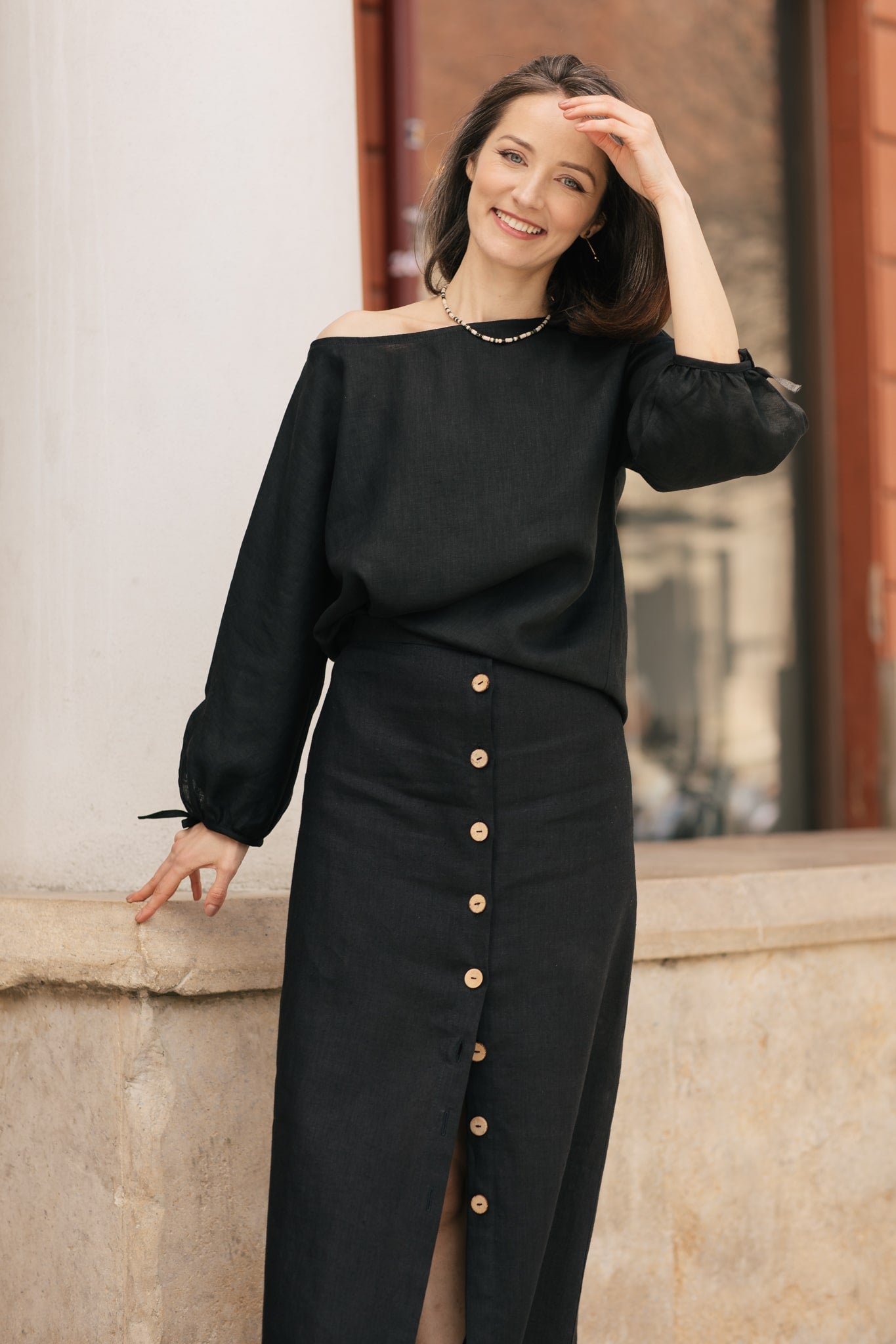Helene Linen Blouse Black