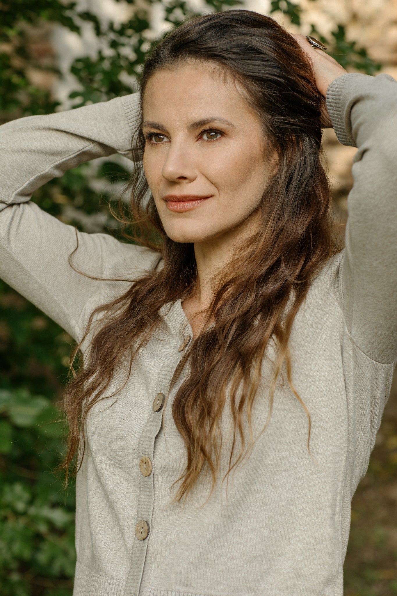 Finely knit organic cotton and wool button-up sweater