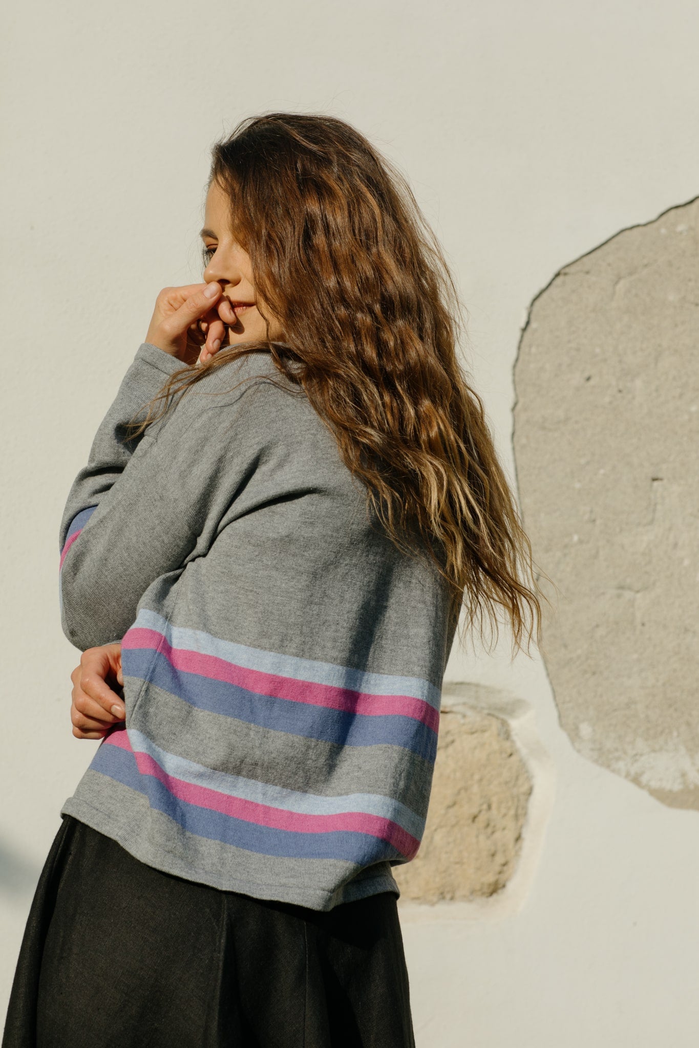 Finely Knitted Casual Sweater in Organic Cotton and Wool