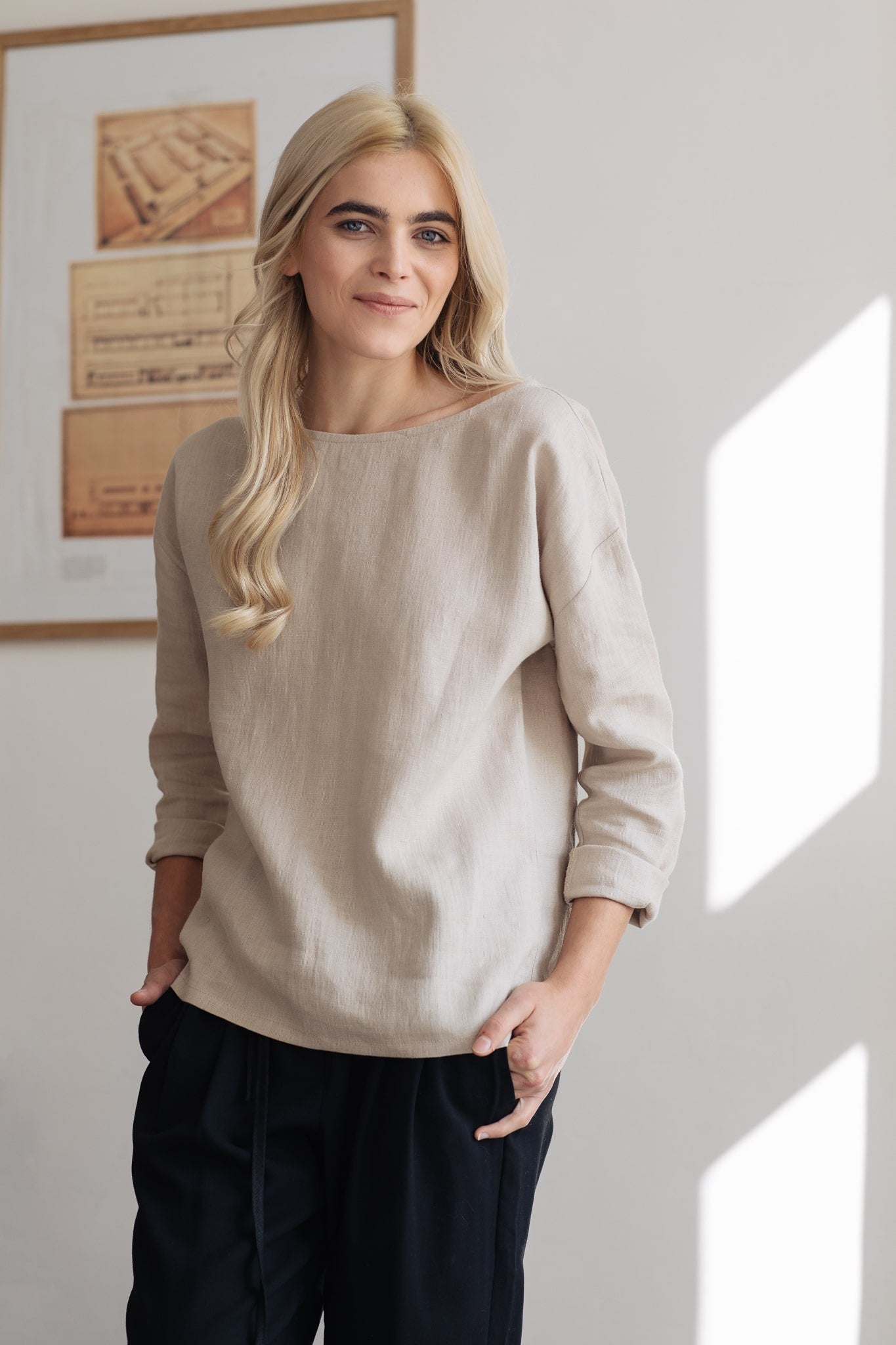 Mia Linen blouse Sand