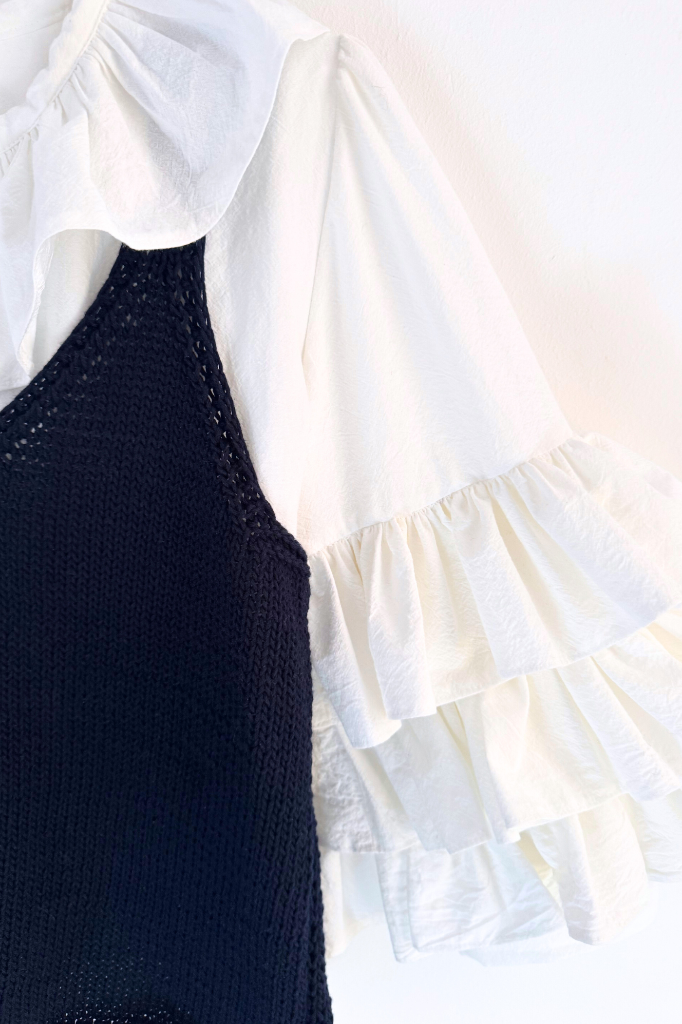 Maiou Tricotat Manual Din Bumbac Organic Bleumarin