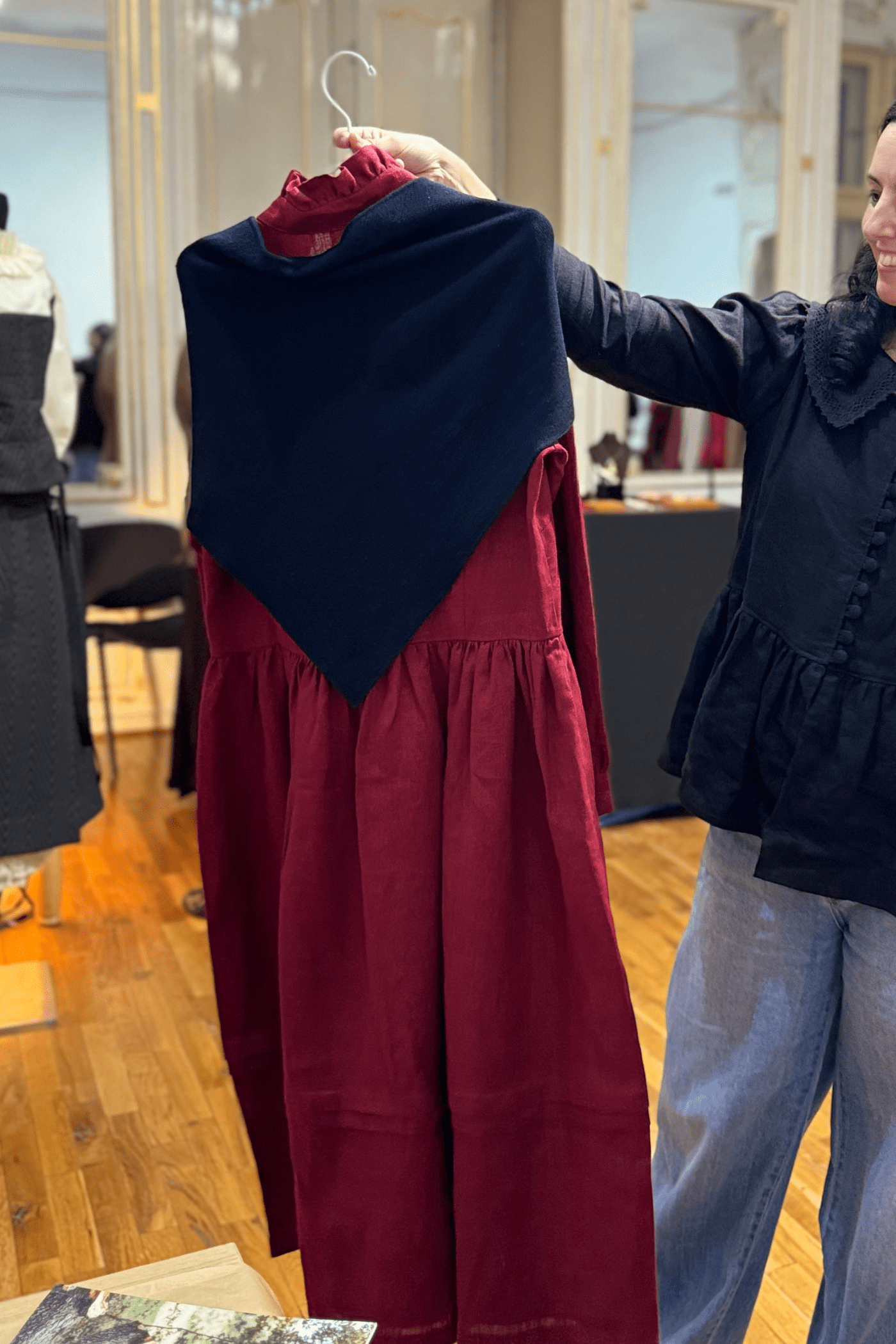 Eșarfă triunghiulară din lână merinos