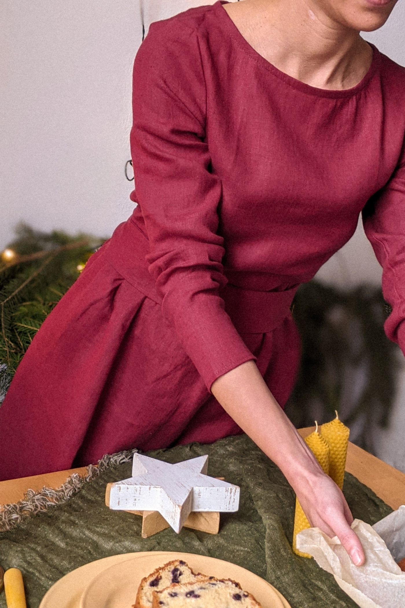 Gathered Linen Dress with Long Sleeves Ada Burgundy