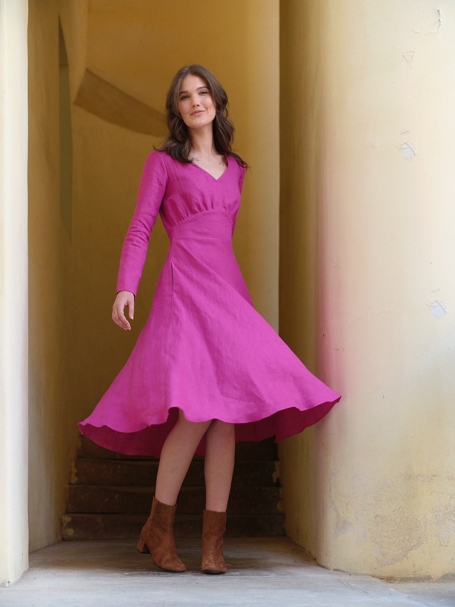 Rochie din In cu mânecă lungă Sophia Fucsia