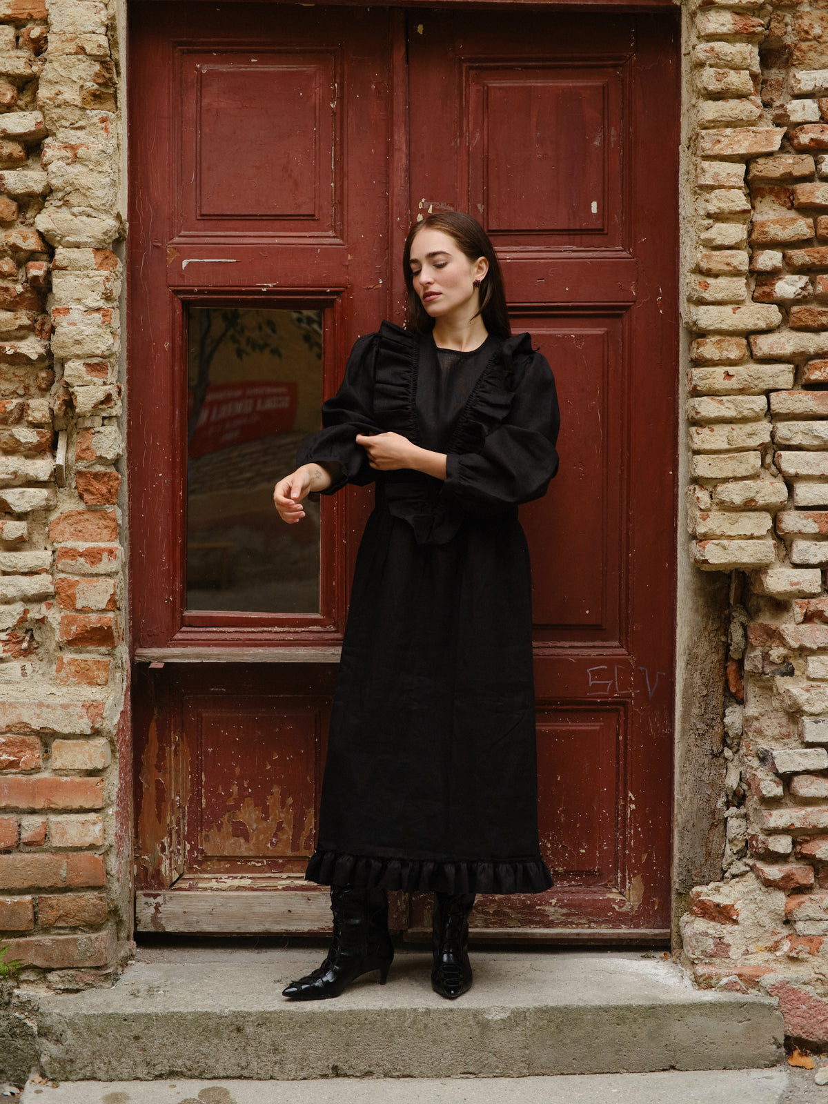 Rochie din In Kaia Negru