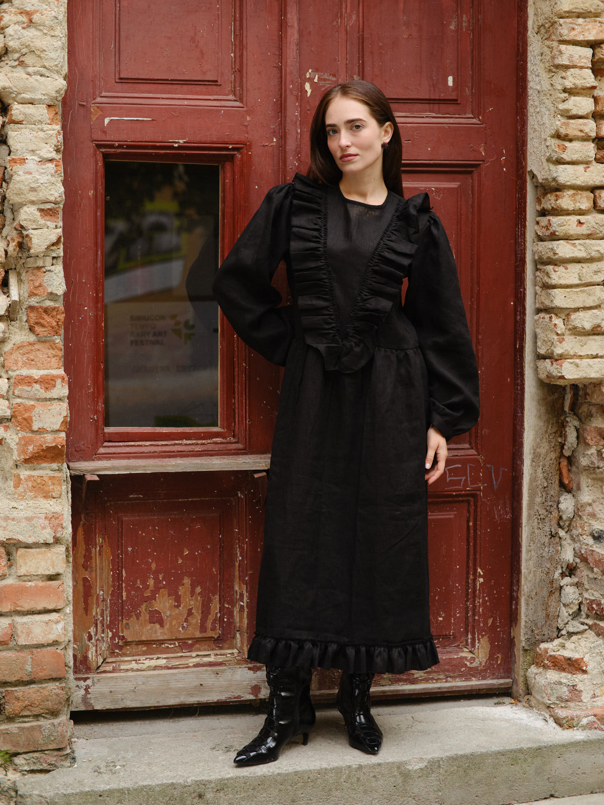 Rochie din In Kaia Negru