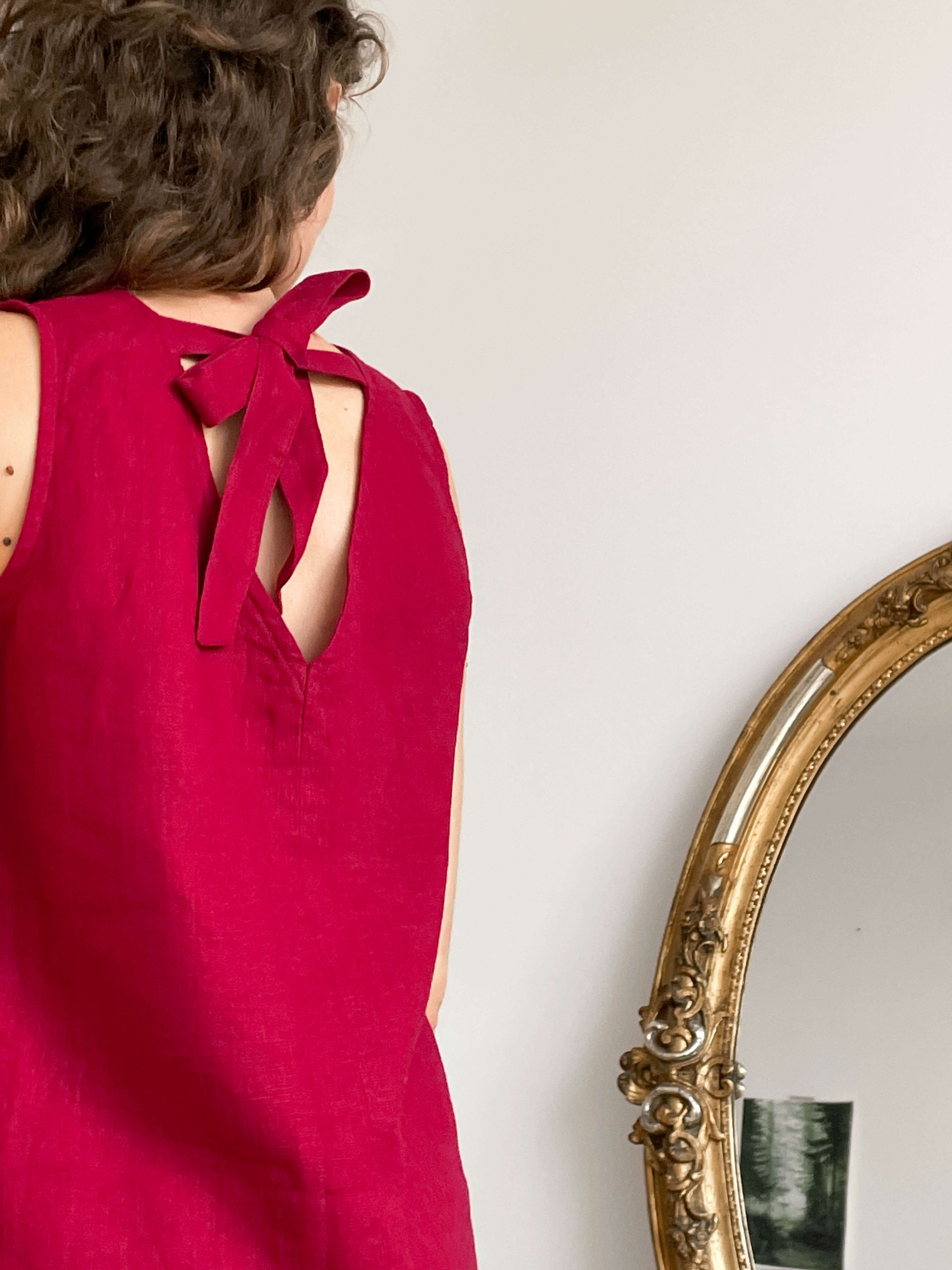 Maiou Din In Cu Fundă La Spate Isla Bordo