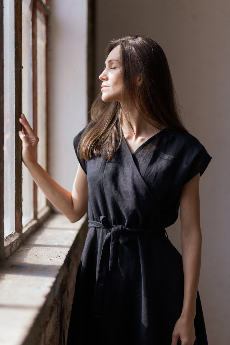 Florence Midi Linen Dress Black